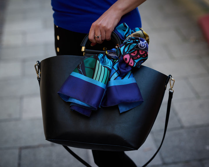 Scarf "Story to tell" - Handmade in Barcelona