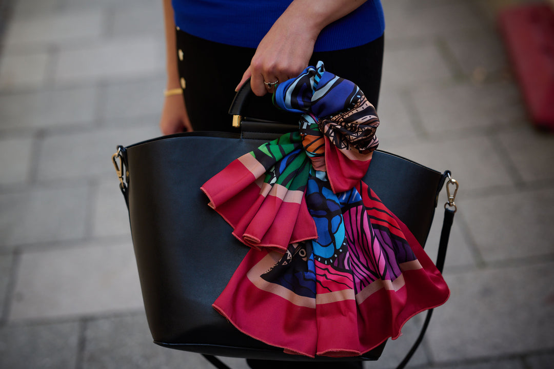 Scarf "Surreal Reality" - Handmade in Barcelona