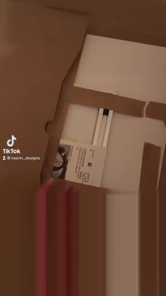 "Oye" Aluminum Art Print